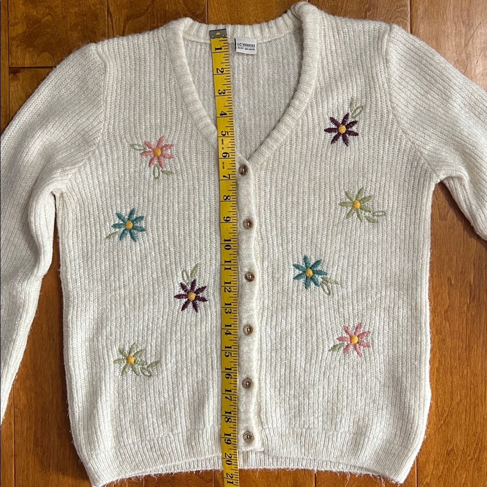 LC Waikiki Kids Floral Embroidered Cream Cardigan Size 10-11 Y Ribbed Design - Picture 7 of 10